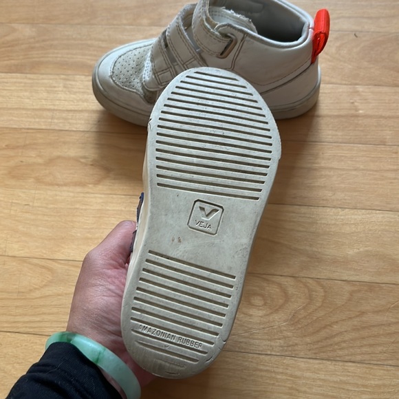 Veja Esplar Mid/high top toddler/kid shoes size 11 - Picture 4 of 6